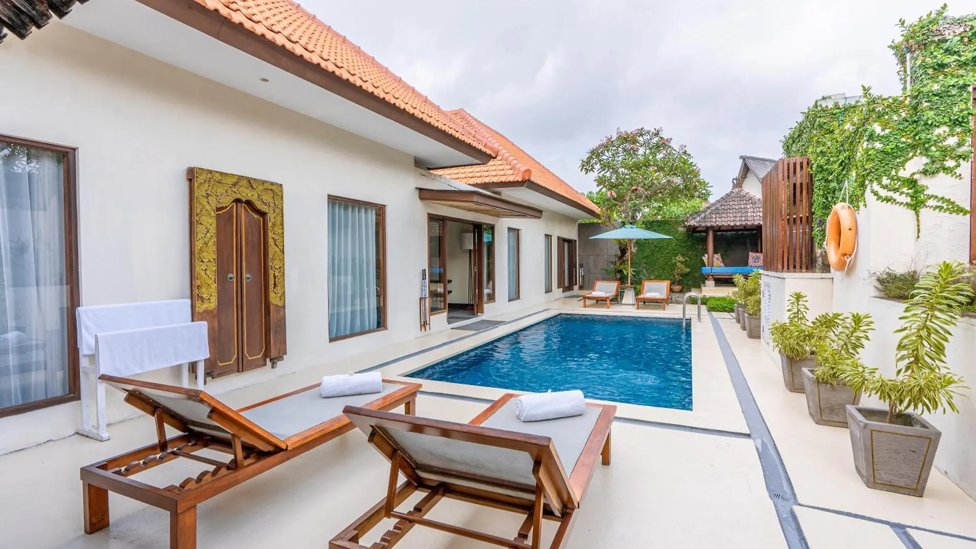 Hotel Rama Residence Petitenget Seminyak